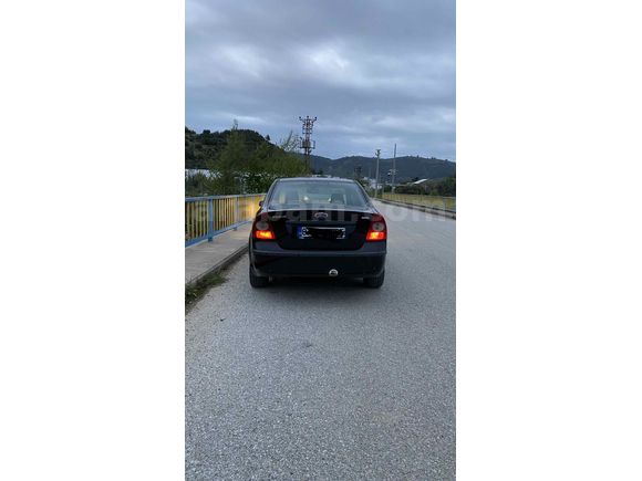 Sahibinden Ford Focus 1.6 TDCi Ghia 2006 Model 