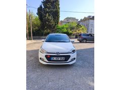 Sahibinden Hyundai i20 1.2 MPI Style 2017 Model