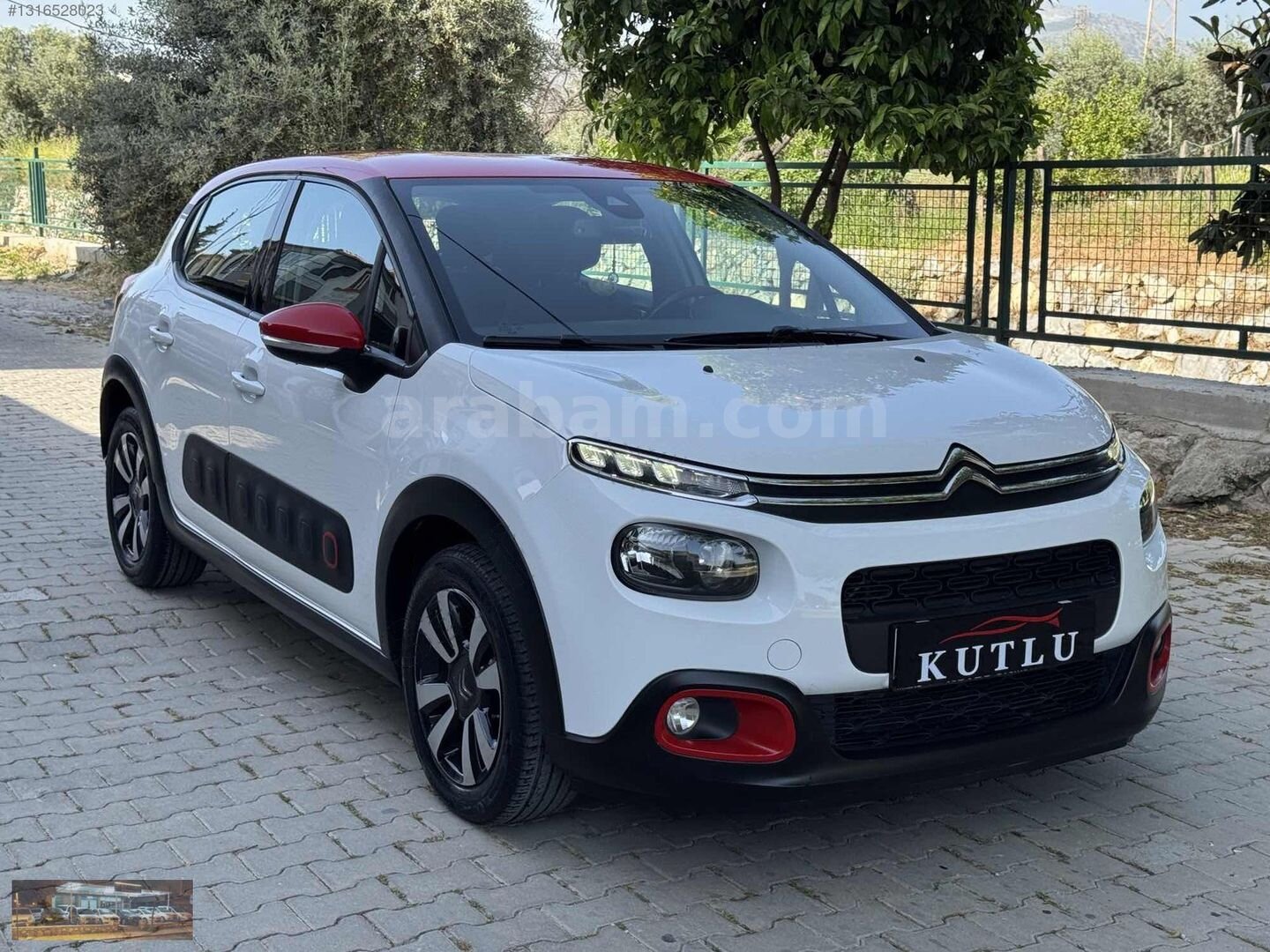 Galeriden Citroen C3 1.2 PureTech Shine 2019 Model Muğla 96.200 km Beyaz 1