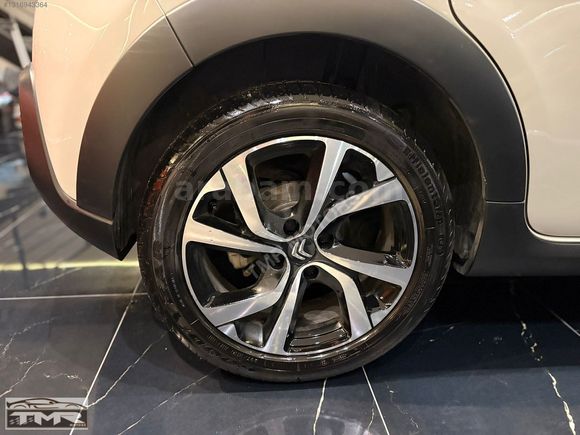 SIFIR AYARNDA ENDOLUSU ÇİFTRENK KEYLESS STARTSTOP GERİGÖRÜŞ NAVİ