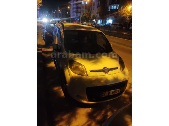 Sahibinden Fiat Fiorino Combi Combimix 1.3 Multijet 2013 Model  140.000 km Beyaz
