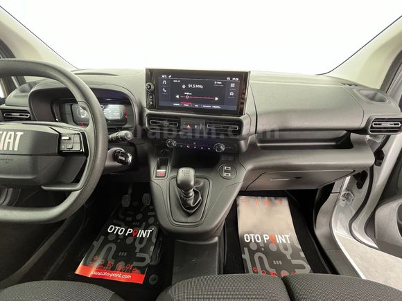 otomobil Fiat Doblo Cargo 1.5 BlueHDİ Maxi
