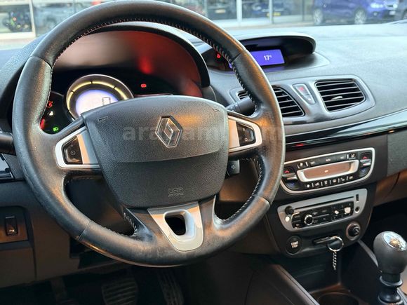 Galeriden Renault Fluence 1.5 dCi Icon 2013 Model Konya
