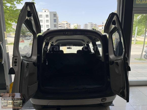 ÜNALOĞLUNDAN 2008 DACIA LOGAN 1.5DCİ MCV TEMİZ BAKİMLI