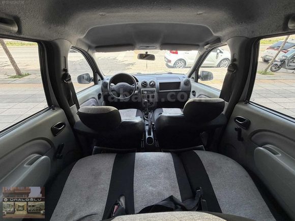 ÜNALOĞLUNDAN 2008 DACIA LOGAN 1.5DCİ MCV TEMİZ BAKİMLI