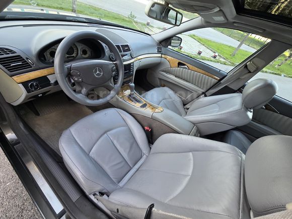 | E R D İ L | Mercedes - Benz E 220 CDI Avantgarde 2008 Model