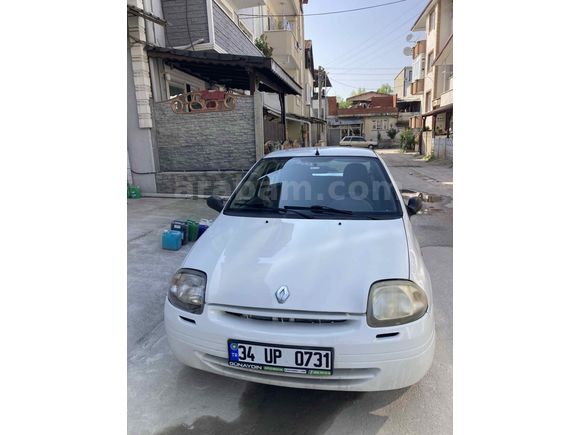 Sahibinden Renault Clio 1.4 RNA 2002 Model klimalı 