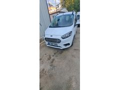 Sahibinden Ford Tourneo Courier 1.5 TDCi Delux 2023 Model  38600. km Beyaz hatasiz boyasiz fiyatına gelince düşürdük fiyatını ve pazarlık makul ölçüde