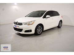 Citroen C4 1.4 Vti-Attraction-2012-K.Kartına 12 Ay Taksit İmkanı