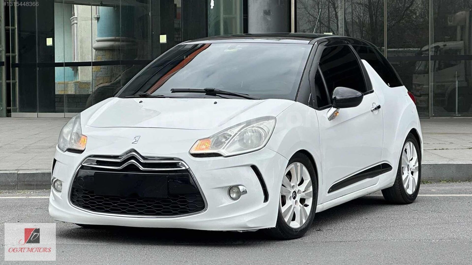 Galeriden DS Automobiles DS3 1.6 e-HDi DStyle 2012 Model İstanbul 205.000 km Beyaz 1