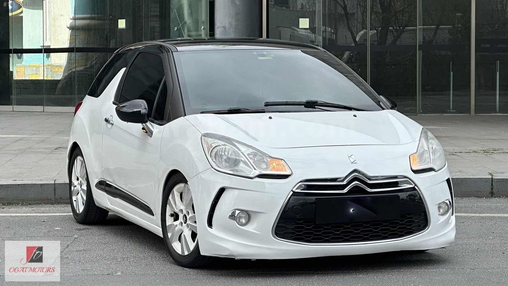Galeriden DS Automobiles DS3 1.6 e-HDi DStyle 2012 Model İstanbul 205.000 km Beyaz 3