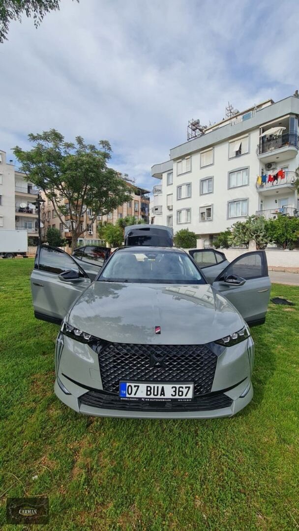 Galeriden DS Automobiles DS4 1.5 BlueHDi Performance Line 2023 Model Antalya 104.000 km Gri 2