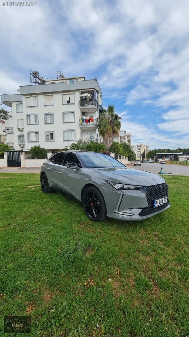 Galeriden DS Automobiles DS4 1.5 BlueHDi Performance Line 2023 Model Antalya 104.000 km Gri 3