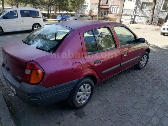Sahibinden Renault Clio 1.4 RNA 2000 Model