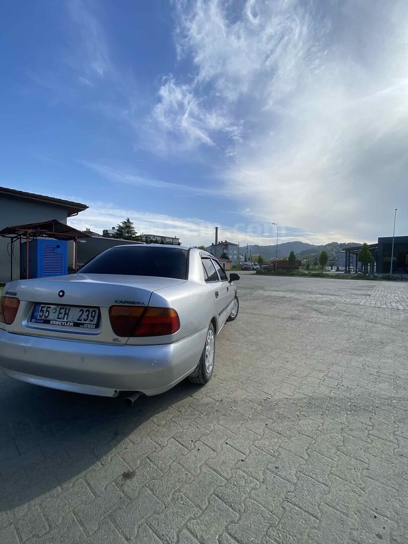 SIFIR MUAYENE DÜŞÜK KM mitsubishi carisma 1.6 6