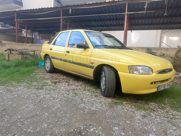 Sahibinden Ford Escort 1.8 CLX 1998 Model