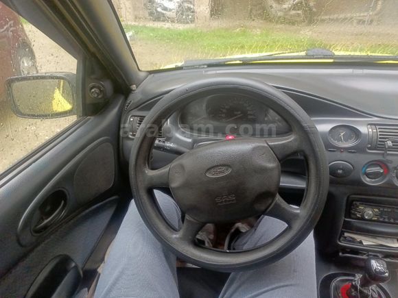 Sahibinden Ford Escort 1.8 CLX 1998 Model
