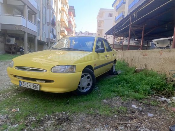 Sahibinden Ford Escort 1.8 CLX 1998 Model