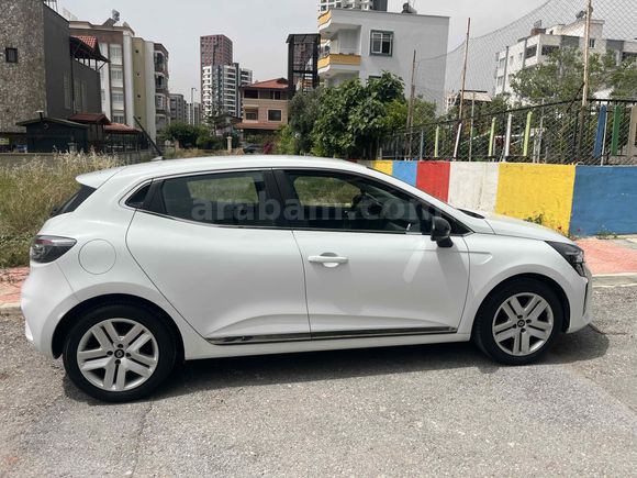 Sahibinden Renault Clio 1.0 TCe Evolution 2024 Model 