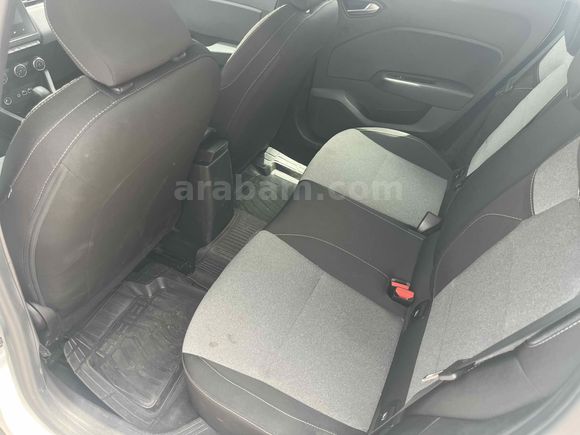 Sahibinden Renault Clio 1.0 TCe Evolution 2024 Model 