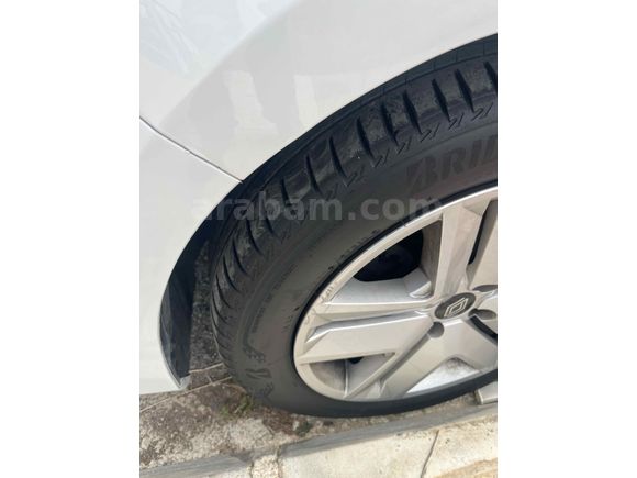 Sahibinden Renault Clio 1.0 TCe Evolution 2024 Model 