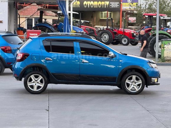 2013 Model boyasızzz 90 bin km'de cam gibi stepway.....