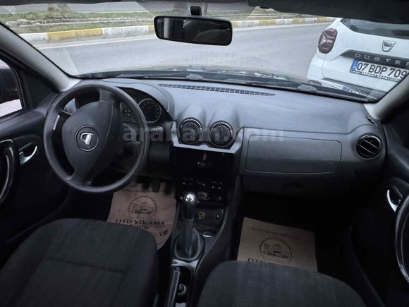 Sahibinden Dacia Duster 1.5 dCi Laureate 2011 Model 