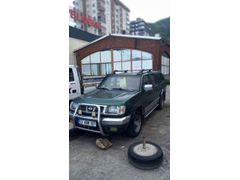 Galeriden Nissan Country 4x2 Rize
