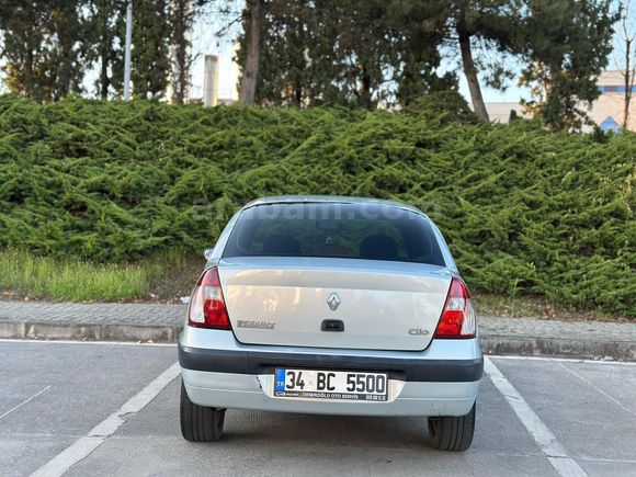 Galeriden Renault Clio 1.5 dCi Expression 2003 Model İstanbul