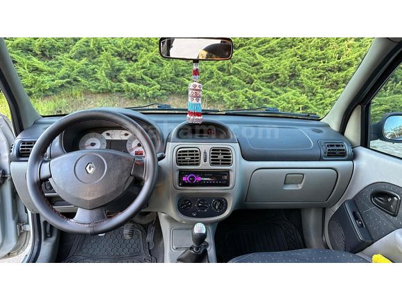 Galeriden Renault Clio 1.5 dCi Expression 2003 Model İstanbul