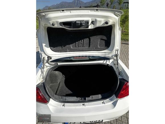 EN LUX CAR DAN DEĞİŞENSİZ TAVAN BOYASIZ BAKIMLI LİNEA