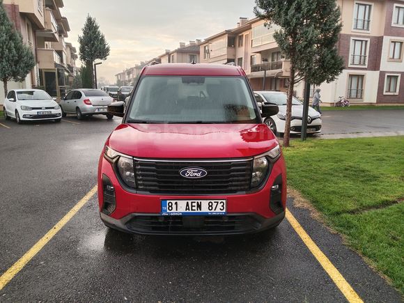 Sahibinden Ford Tourneo Courier 1.0 EcoBoost Titanium 2024 Model 