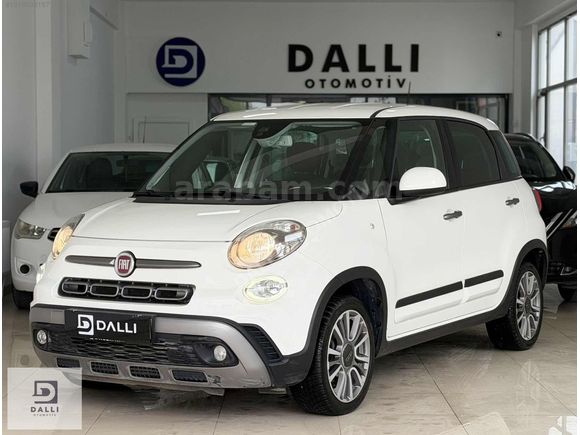 HATASIZ FİAT 500L 1.3MJET CROSS PLUS 108 BİN KM OTOMATİK İLK EL