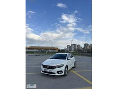 BAKIMLI TEMİZ AİLE ARACI 1.6 OTOMATİK