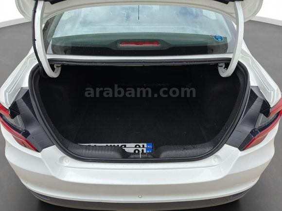 otomobil Fiat Egea 1.6 MultiJet Easy DCT