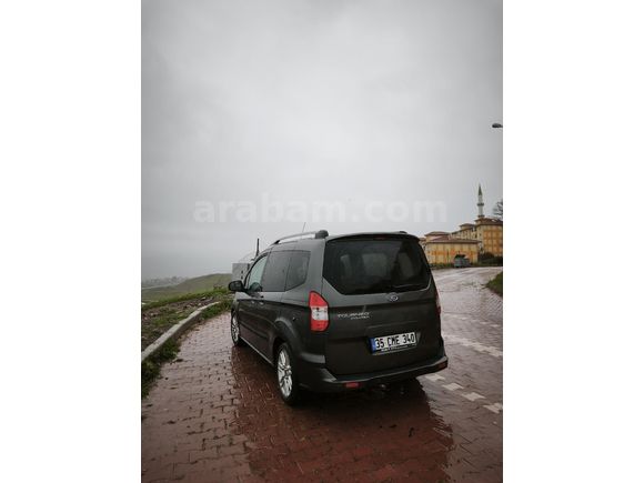 Sahibinden Ford Tourneo Courier 1.5 TDCi Titanium Plus 2018 Model