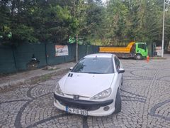 Sahibinden bütün bakımları yeni yapılmış pejo 206