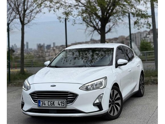 FORD FOCUS TİTANİUM PAKET DEĞİŞENSİZ TERTEMİZ YENİ KASA