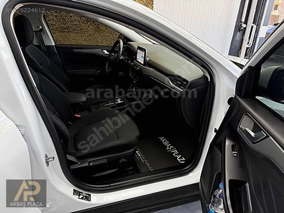 AKBAŞ PLAZA'DAN 2023 FORD FOCUS BOYASIZZ FULL SERVİS BAKIMLI