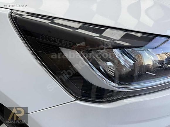 AKBAŞ PLAZA'DAN 2023 FORD FOCUS BOYASIZZ FULL SERVİS BAKIMLI