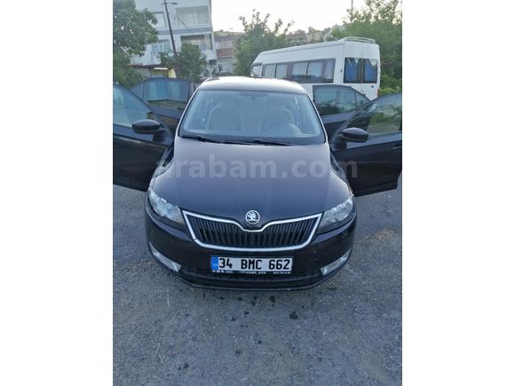 Sahibinden Skoda Rapid 1.6 TDI Elegance 2013 Model İstanbul 260.000 km Siyah