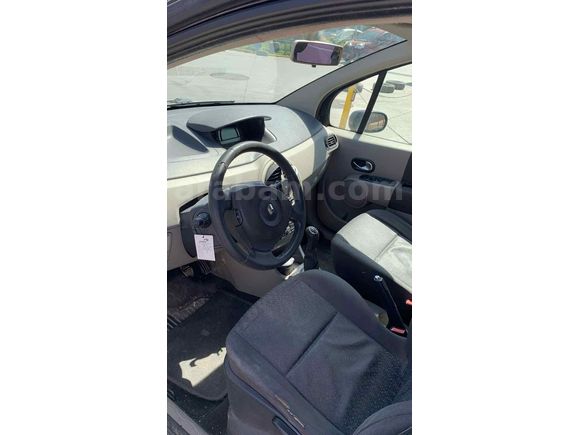 Sahibinden Renault Modus 1.4 Dynamique 2005 Model  215.000 km Mor
