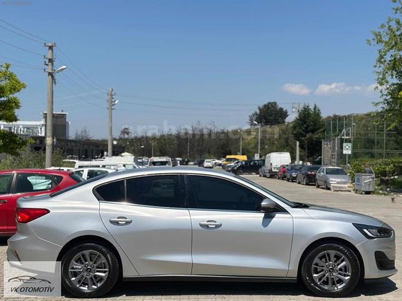 HATASIZ BOYASIZ TRAMERSİZ FORD FOCUS 1.5 ECOBLUE TİTANİUM STİLL