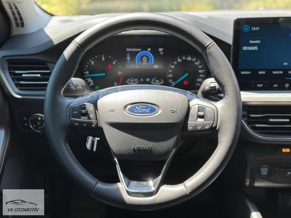 HATASIZ BOYASIZ TRAMERSİZ FORD FOCUS 1.5 ECOBLUE TİTANİUM STİLL