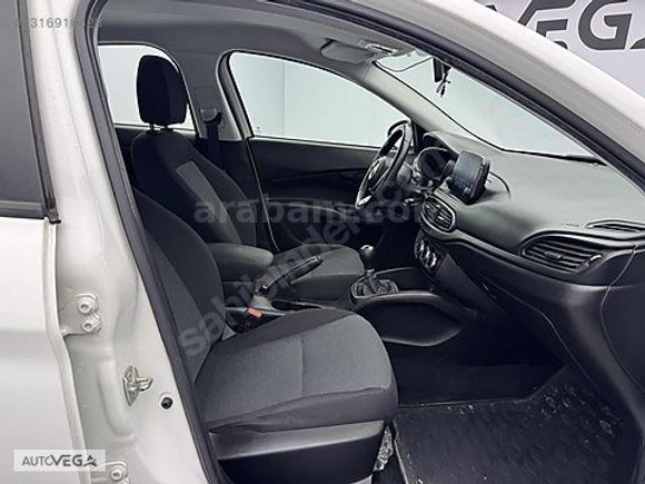 AUTOVEGA 2021 FİAT EGEA TABLET EKRAN SERVİS BAKIMLI HATASIZ