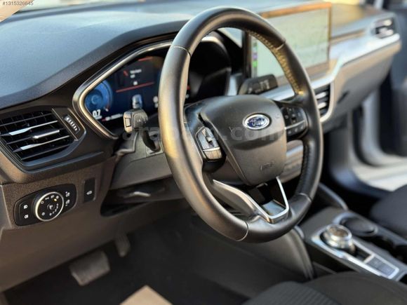 2025 Ford Focus Hatasız Boyasız Sıfır Ayarında!