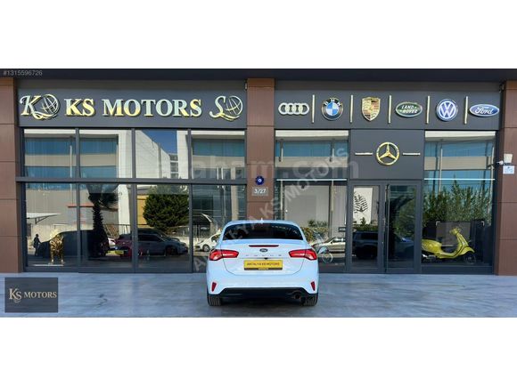 2025 MODEL FORD FOCUS 1.5 ECOBLUE TİTANUM X 6300 KM KIŞ PAKET