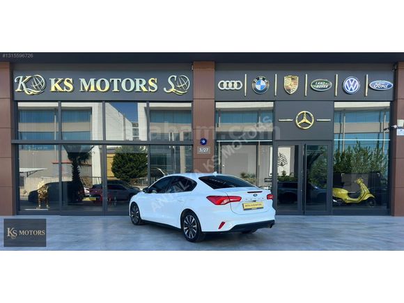 2025 MODEL FORD FOCUS 1.5 ECOBLUE TİTANUM X 6300 KM KIŞ PAKET
