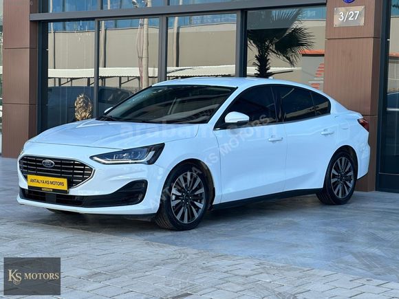 2025 MODEL FORD FOCUS 1.5 ECOBLUE TİTANUM X 6300 KM KIŞ PAKET