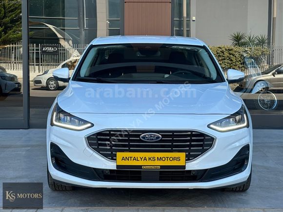 2025 MODEL FORD FOCUS 1.5 ECOBLUE TİTANUM X 6300 KM KIŞ PAKET